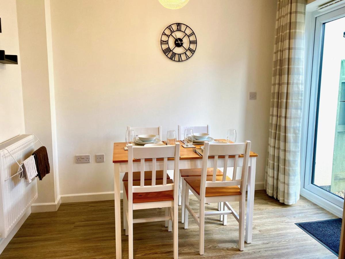 Lovely 2 Bedroom, 2 Bathroom House With Parking. Plymouth Exterior photo