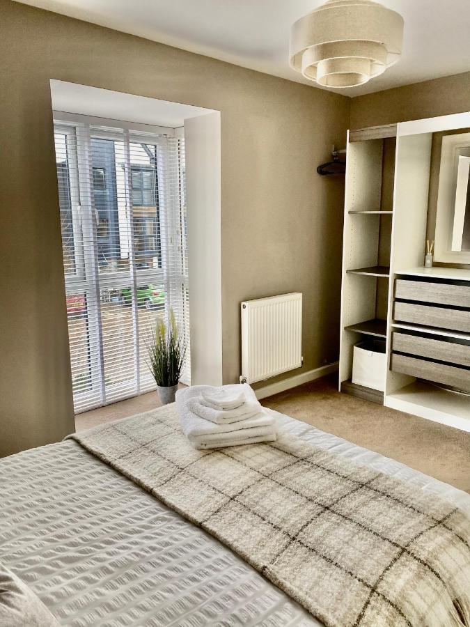 Lovely 2 Bedroom, 2 Bathroom House With Parking. Plymouth Exterior photo